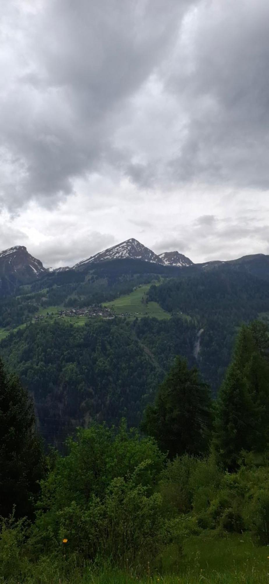Fewo D'Rock Arosa- Center Of Nightlife By Nature Apartments Switzerland Стая снимка